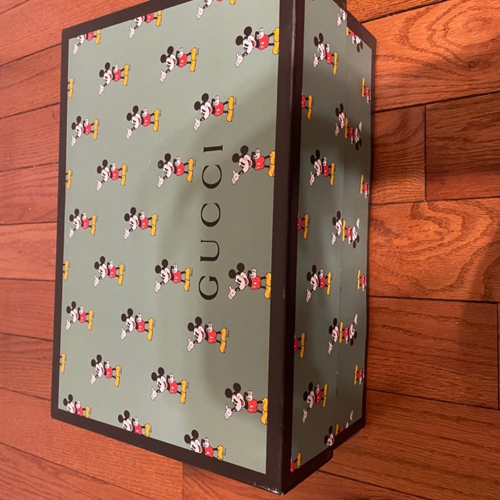 Gucci x Disney Belt Bag - Picture 2 of 8